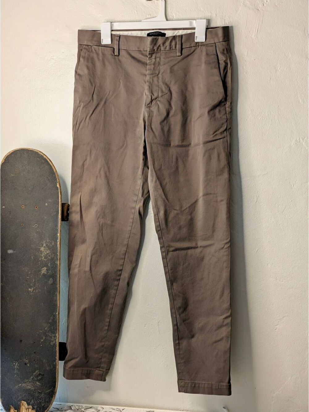 Banana Republic Men's Brown Tapered Fit Casual Pants Size 33x32